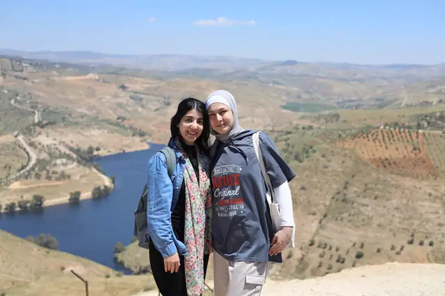 رحلة السيدات — الحديقة النباتية وإطلالة سد الملك طلال — صورة من الرحلة